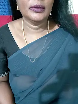 Snapshot of Sunitha-tamilponu chatting on 06.13.26 Sunitha-tamilponu online show from 06.13.26