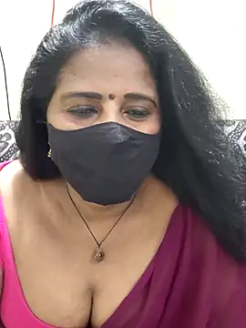 Snapshot of Sunitha-tamilponu chatting on 07.06.26 Sunitha-tamilponu online show from 07.06.26