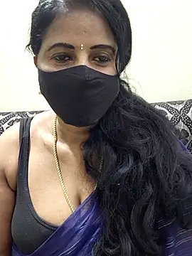 Snapshot of Sunitha-tamilponu chatting on 07.17.26 Sunitha-tamilponu online show from 07.17.26
