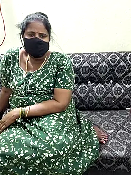 Snapshot of Sunitha-tamilponu chatting on 07.21.26 Sunitha-tamilponu online show from 07.21.26