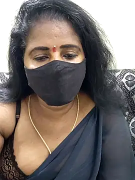 Snapshot of Sunitha-tamilponu chatting on 07.23.26 Sunitha-tamilponu online show from 07.23.26