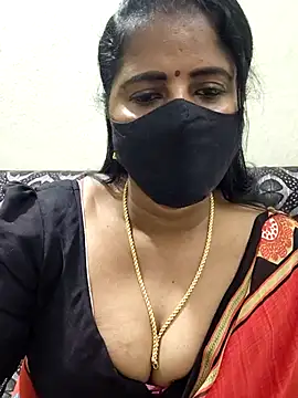 Snapshot of Sunitha-tamilponu chatting on 07.31.26 Sunitha-tamilponu online show from 07.31.26