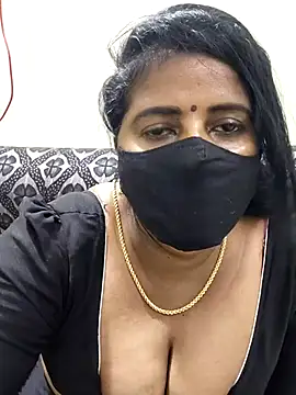 Snapshot of Sunitha-tamilponu chatting on 08.01.26 Sunitha-tamilponu online show from 08.01.26