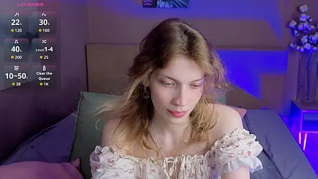 Snapshot of Emily_Cartex chatting on 07.11.26 Emily Cartex online show from 07.11.26