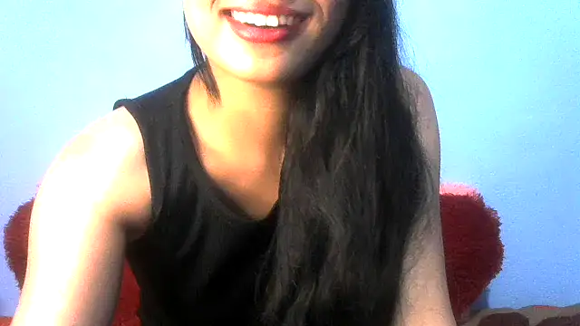Snapshot of sharmeeli_sima chatting on 05.16.26 sharmeeli sima online show from 05.16.26