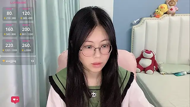 Snapshot of Luna-666 chatting on 06.16.26 Luna-666 online show from 06.16.26