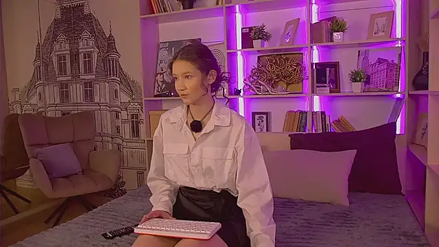Snapshot of Aria_Alves chatting on 05.16.26 Aria Alves online show from 05.16.26
