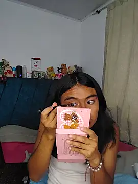 Snapshot of VaneMoon chatting on 06.19.26 VaneMoon online show from 06.19.26