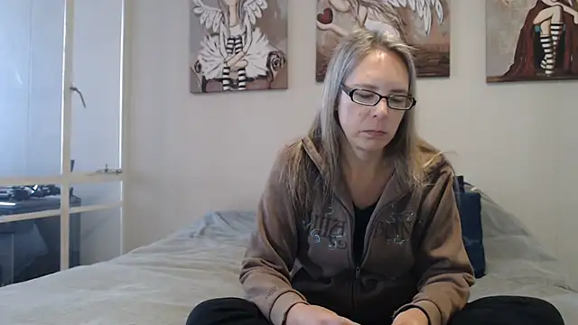 blondiesin50 online show from 07.06.26
