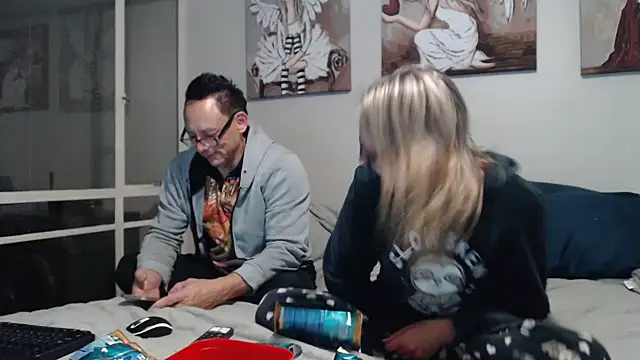 blondiesin50 online show from 07.12.26