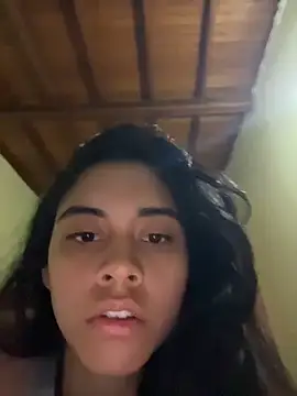 mia moonna online show from 05.05.26