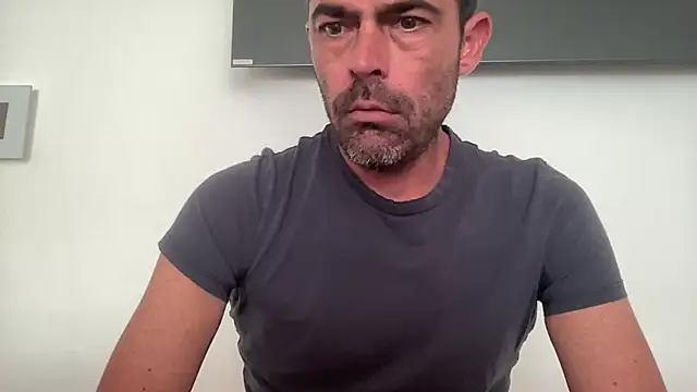 Riccardo86xx online show from 04.27.26