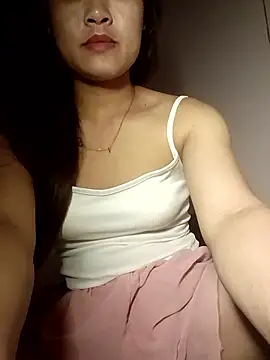 Snapshot of Pivi12 chatting on 06.17.26 Pivi12 online show from 06.17.26
