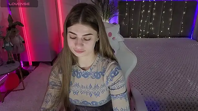 Snapshot of Dayana_Mood chatting on 04.29.26 Dayana Mood online show from 04.29.26