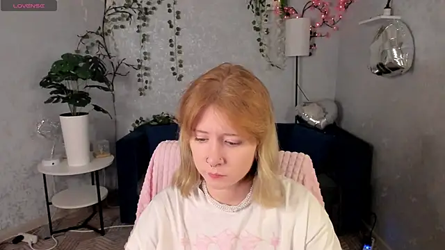 Elira Vane online show from 07.13.26