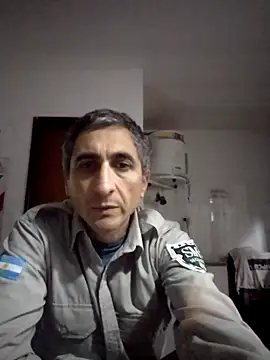 Snapshot of Alejandro83bsf chatting on 05.29.26 Alejandro83bsf online show from 05.29.26