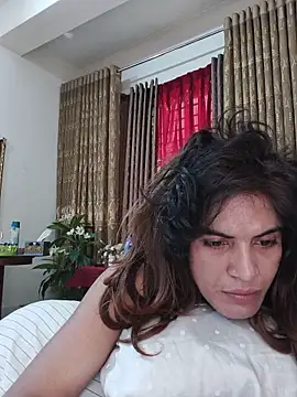 Snapshot of SexyShila-97 chatting on 06.08.26 SexyShila-97 online show from 06.08.26