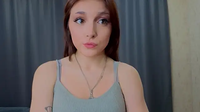 Snapshot of georgymaryhi chatting on 05.25.26 georgymaryhi online show from 05.25.26