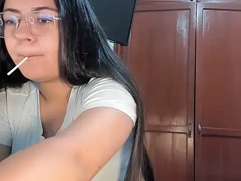 melodyi  online show from 05.15.26