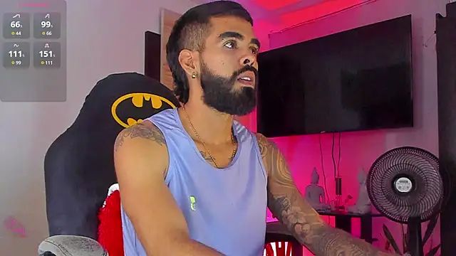 Snapshot of _kameron9811 chatting on 06.24.26 kameron9811 online show from 06.24.26