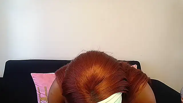 Snapshot of EnchantingLisa chatting on 06.29.26 EnchantingLisa online show from 06.29.26