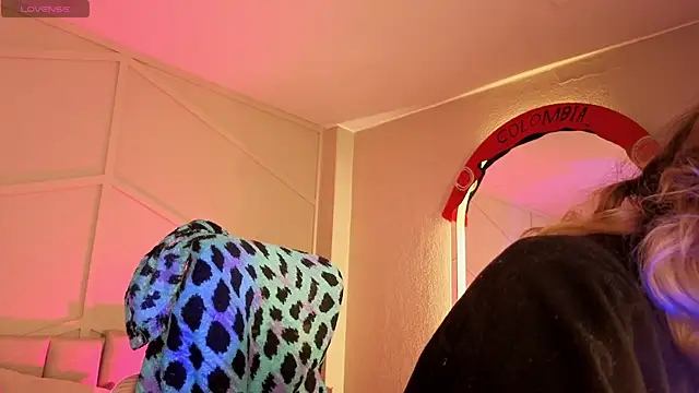 Rossiee huntt online show from 06.23.26