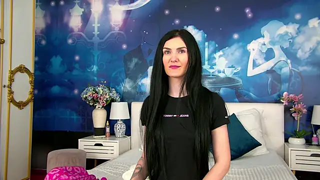 Snapshot of AnnabelRite chatting on 06.03.26 AnnabelRite online show from 06.03.26