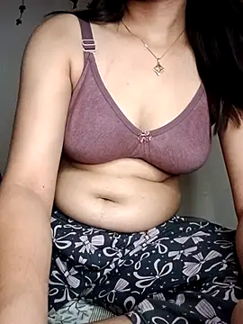 Snapshot of sexy_pritii chatting on 06.12.26 sexy pritii online show from 06.12.26
