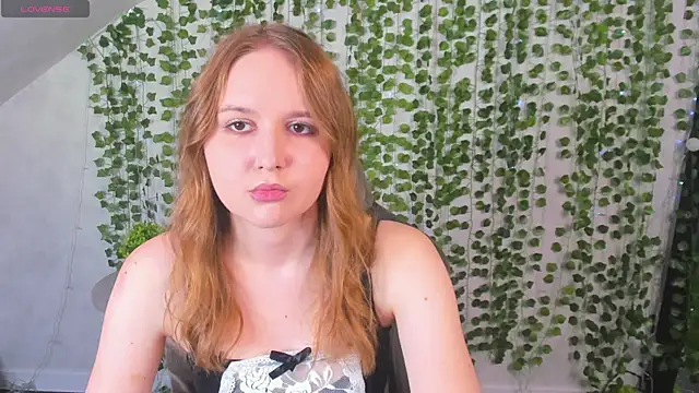 Emmaa Kimm online show from 07.07.26