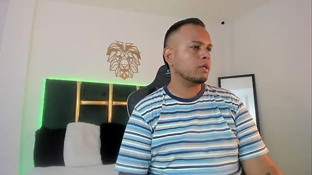Snapshot of Jay_raze chatting on 05.23.26 Jay raze online show from 05.23.26