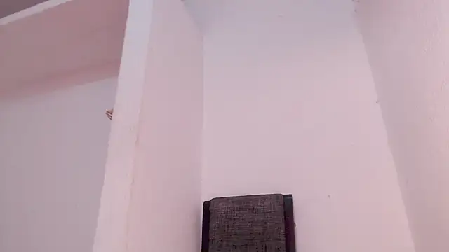 Snapshot of AlizlovA chatting on 08.02.26 AlizlovA online show from 08.02.26