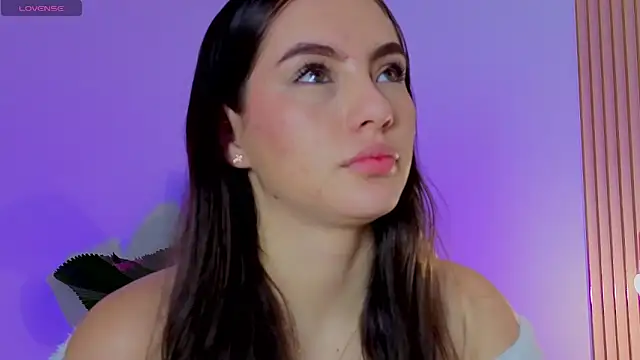 Snapshot of Megann_Rousee chatting on 04.29.26 Megann Rousee online show from 04.29.26
