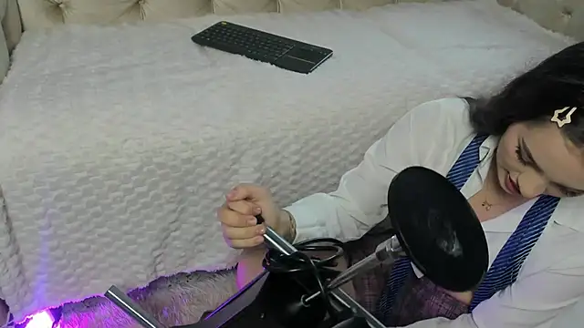 Snapshot of Megann_Rousee chatting on 06.03.26 Megann Rousee online show from 06.03.26