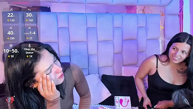 Snapshot of Anal_Temptation chatting on 07.18.26 Anal Temptation online show from 07.18.26