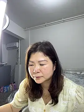 linda51863 online show from 06.03.26