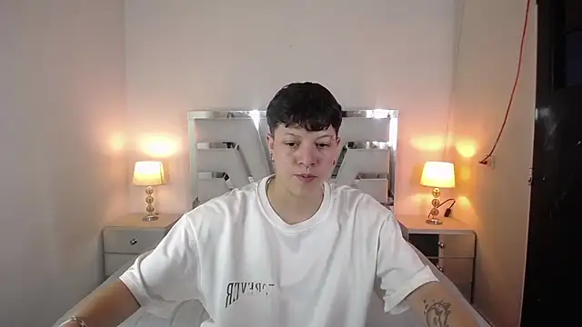 Asher addamss  online show from 04.30.26