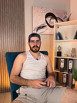 Snapshot of DomBoy_ chatting on 07.09.26 DomBoy online show from 07.09.26