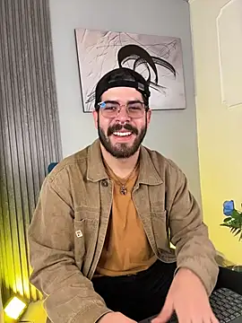Snapshot of DomBoy_ chatting on 07.12.26 DomBoy online show from 07.12.26
