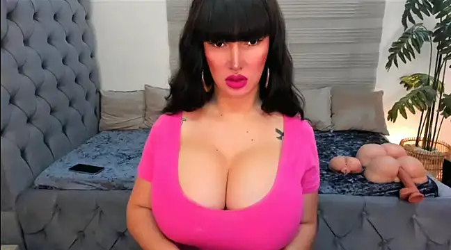 Snapshot of PlayfullMaria chatting on 12.21.24 PlayfullMaria online show from 12.21.24