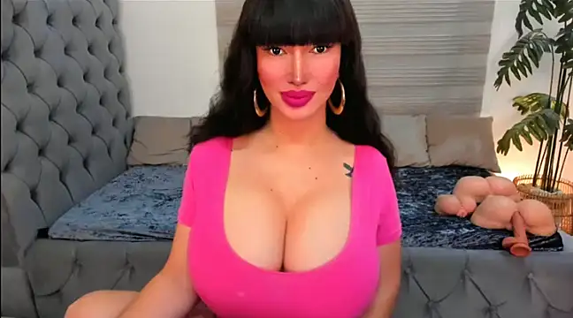 Snapshot of PlayfullMaria chatting on 01.01.25 PlayfullMaria online show from 01.01.25