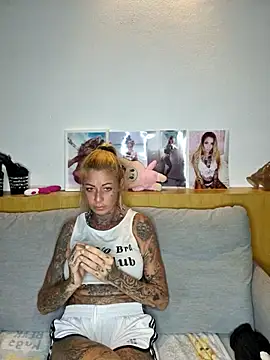 Sarah-Daniels online show from 05.01.26