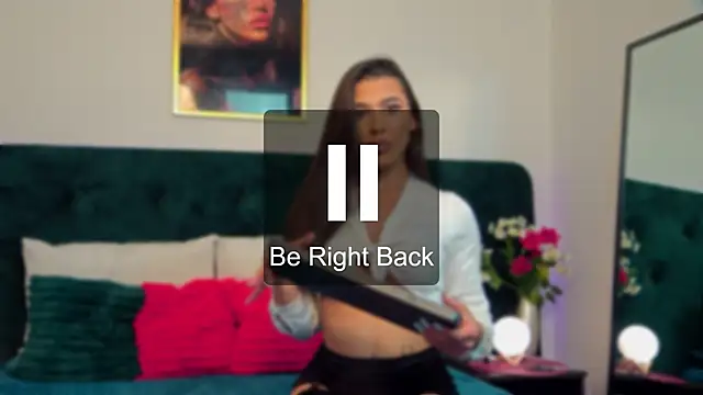 MyaMuuse online show from 06.02.26