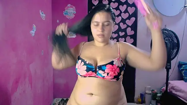 Kiara tits online show from 05.21.26