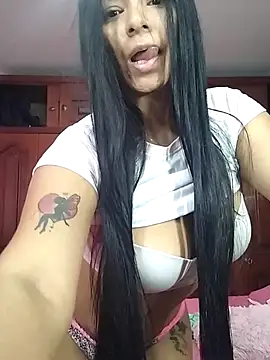 Snapshot of Gisselle-_ chatting on 07.20.26 Gisselle- online show from 07.20.26