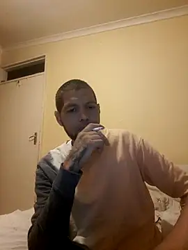 Snapshot of MR_Sexylover chatting on 04.29.26 MR Sexylover online show from 04.29.26