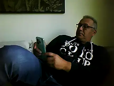 Soloyan online show from 09.26.25