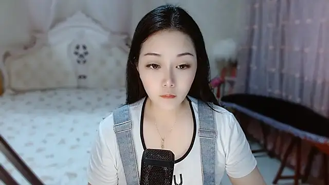 Amy-cnbaby online show from 07.20.26