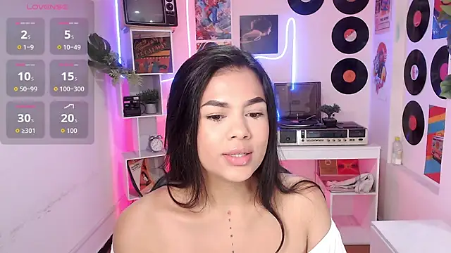 Snapshot of Duulce_mia chatting on 06.09.26 Duulce mia online show from 06.09.26