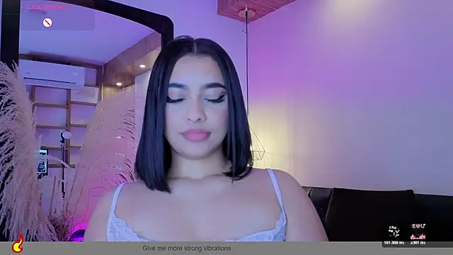 Chloe monroee online show from 08.03.26