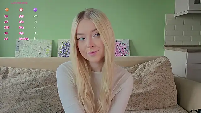 Chanelbayerr online show from 05.02.26